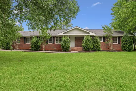 979 S Main St S, Eagleville, TN 37060