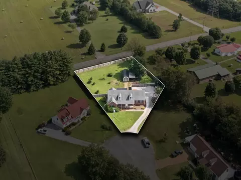 101 Briston Ct, Murfreesboro, TN 37127