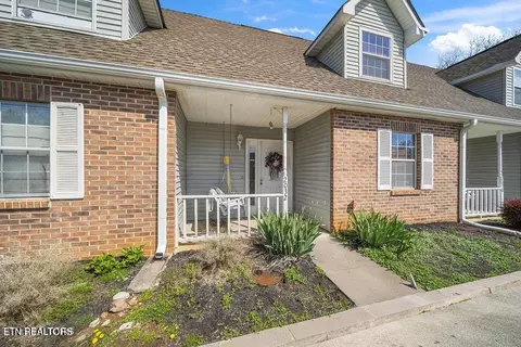 2032 Silverbrook Dr, Knoxville, TN 37923