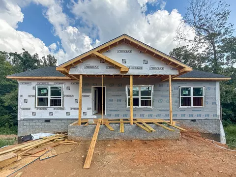 1 Skyview Dr, Ashland City, TN 37015