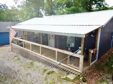 309 Tennessee Dr, Springville, TN 38256