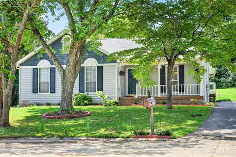 708 Winter Haven Ct, Antioch, TN 37013