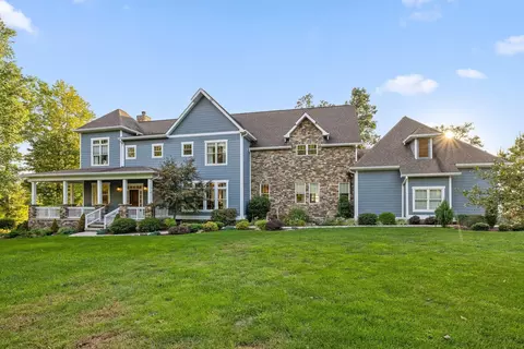 190 Gray Fox Ct, Jasper, TN 37347