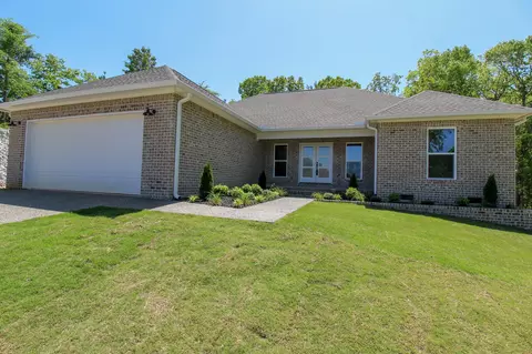 85 Wildcat Dr, Lexington, TN 38351
