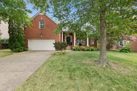 5649 Traceside Dr, Nashville, TN 37221