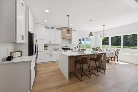 Kitchen - 1045 Twin Pine Rd, Dickson, TN 37055 photo 4 of 5