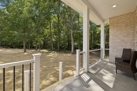 Exterior - 1045 Twin Pine Rd, Dickson, TN 37055 photo 4 of 15