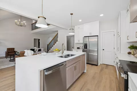 Kitchen - 1045 Twin Pine Rd, Dickson, TN 37055 photo 2 of 5