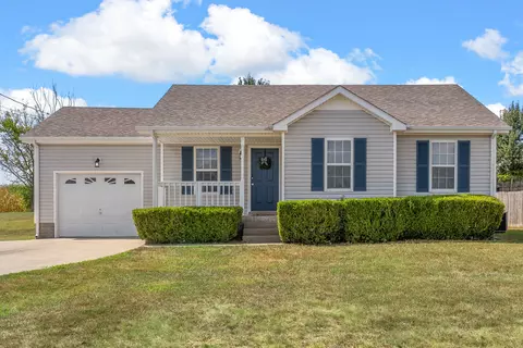 697 Artic Ave, Oak Grove, KY 42262