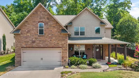 11614 Edison Dr, Knoxville, TN 37932