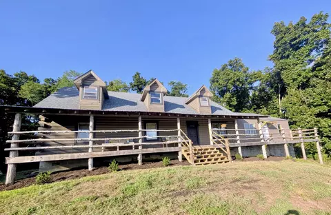 387 Anthony Rd, Wartrace, TN 37183