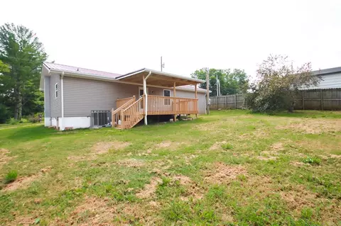 335 Meeks St, Doyle, TN 38559 photo 16