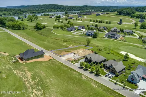 2146 Chestnut Ln, Loudon, TN 37774