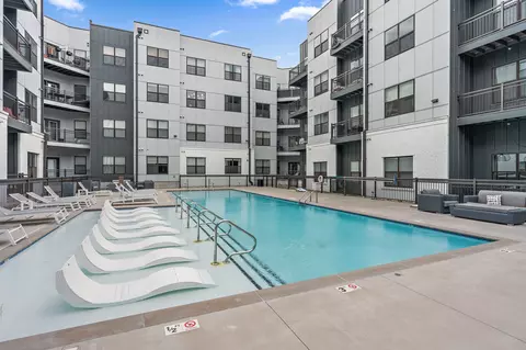 1677 54th Ave N #412, Nashville, TN 37209
