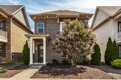 152 Ashcrest Pt, Hendersonville, TN 37075