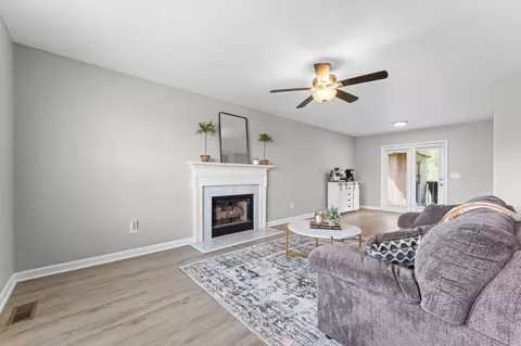3014 Meadow Ct, Springfield, TN 37172 photo 7