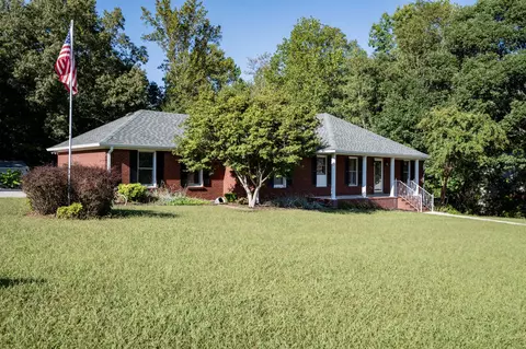 17 Towers Ln, Woodbury, TN 37190