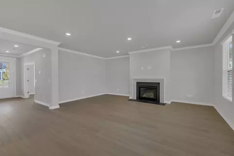 Living - 4512 Cresto Loop, Murfreesboro, TN 37128 photo 4 of 8