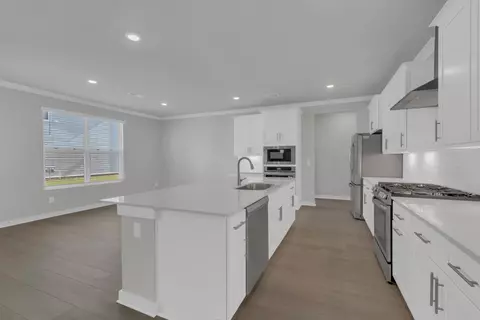 Kitchen - 4512 Cresto Loop, Murfreesboro, TN 37128 photo 3 of 8