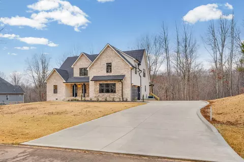 4 Benton Ridge Rd, Palmyra, TN 37142