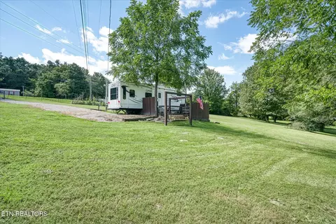 8781 Us-70, Crossville, TN 38555