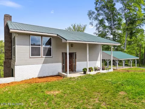 3271 E Lamar Alexander Pkwy, Maryville, TN 37804