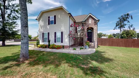 1012 Winding Branch Dr, Christiana, TN 37037
