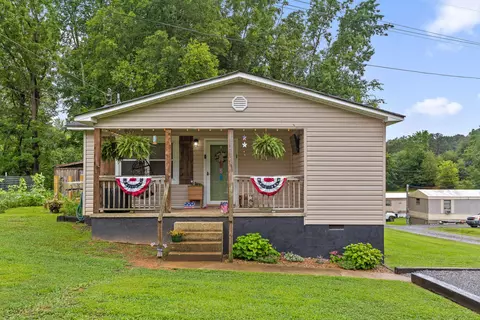 819 Mount Calvary Rd, Whitwell, TN 37397
