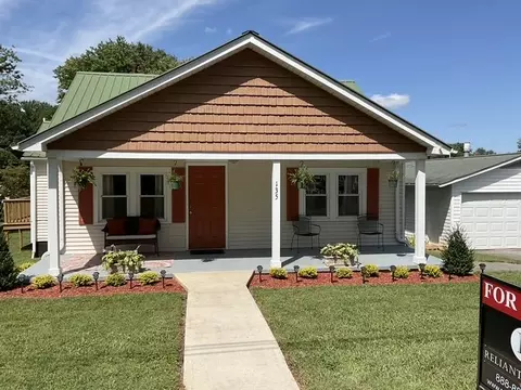 135 Ellis Cir, Sparta, TN 38583