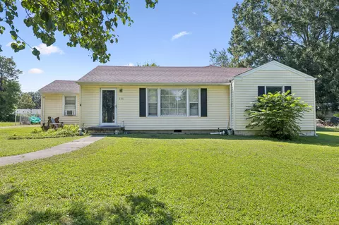 206 Bragg Cir, Tullahoma, TN 37388