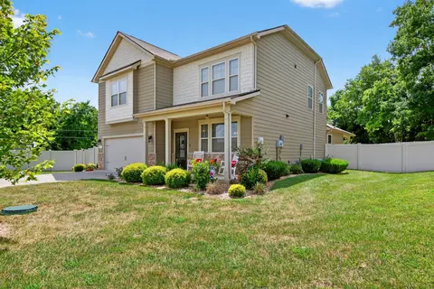 Exterior - 343 William Dylan Dr, Murfreesboro, TN 37129 photo 3 of 14