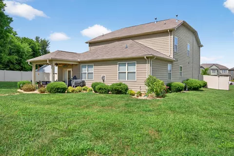 Exterior - 343 William Dylan Dr, Murfreesboro, TN 37129 photo 10 of 14