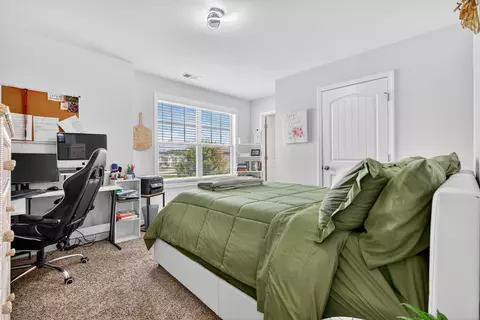 Bedroom - 343 William Dylan Dr, Murfreesboro, TN 37129 photo 2 of 7