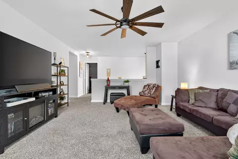 Entry Way - 343 William Dylan Dr, Murfreesboro, TN 37129 photo 5 of 12