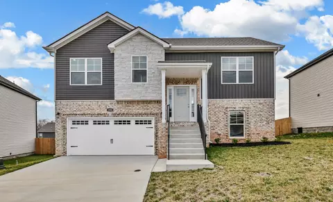 152 Cardinal Crk, Clarksville, TN 37040