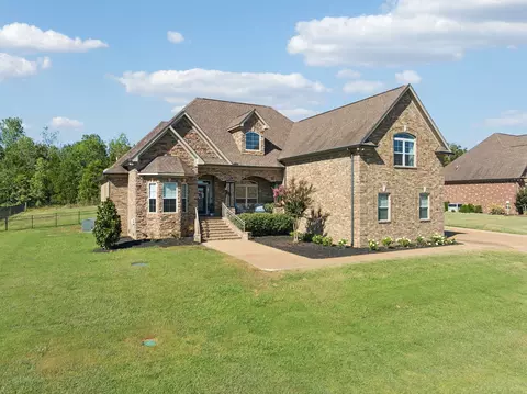795 Stonebrook Ln, Lebanon, TN 37087