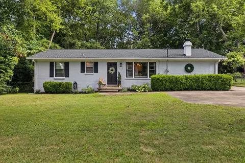 222 Maple Dr, Franklin, TN 37064