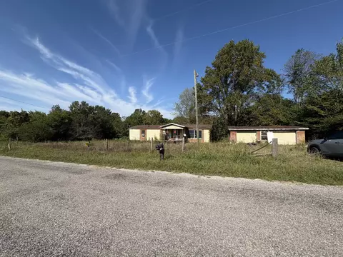 8498 Crawley Hill Rd, Mount Pleasant, TN 38474