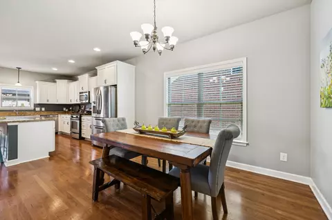 Dining - 2009 Keiser St, Spring Hill, TN 37174 photo 2 of 2