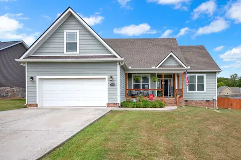 1119 Johnson St, Burns, TN 37029