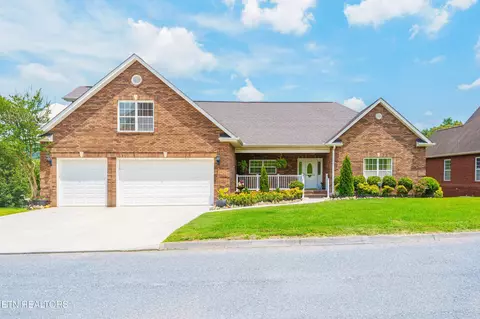 7924 Cedar Stone Ln, Powell, TN 37849