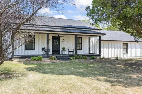 104 Brooklawn Dr, White House, TN 37188
