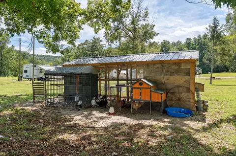3204 Sparkmantown Rd, Doyle, TN 38559 photo 7