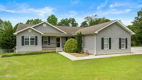 1002 Tellico Ave, Athens, TN 37303