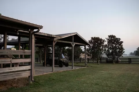 Exterior - 0 Collier Bend Rd, Dickson, TN 37055 photo 1 of 6