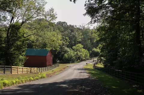 Exterior - 0 Collier Bend Rd, Dickson, TN 37055 photo 5 of 6
