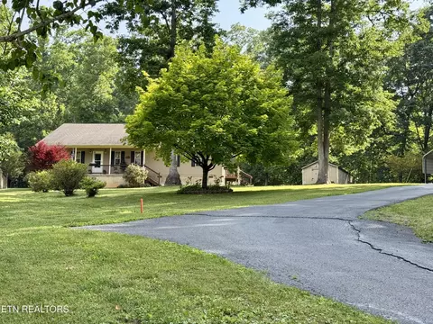 406 Asheville Hwy, Strawberry Plains, TN 37871