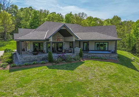 76 Agee Branch Ln, Hickman, TN 38567
