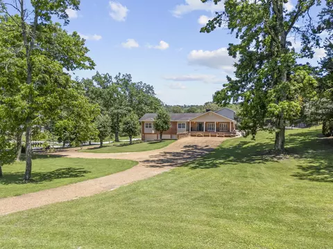 8802 Pine Ridge Rd, Ooltewah, TN 37363