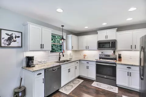 Kitchen - 4464 Beards Chapel Rd, Springfield, TN 37172 photo 1 of 1